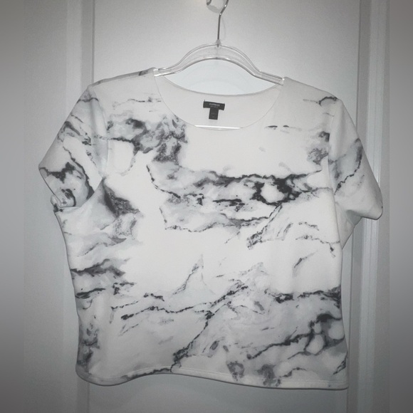 Like New Express size XL body contour black and white marble short sleeve top - Picture 1 of 5